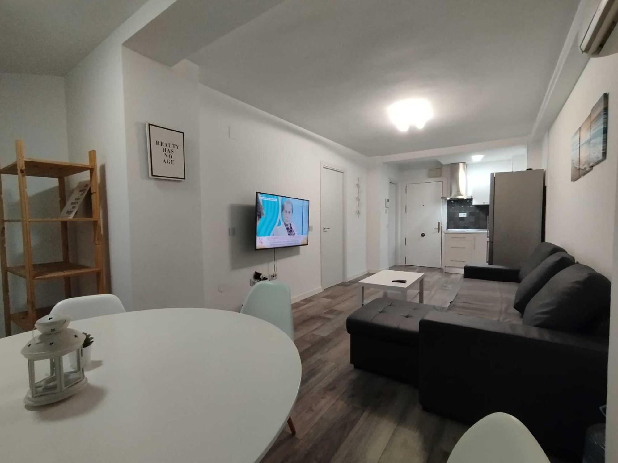 Plazamar Centro Apto 1 Dorm 3 Huesped Playa Wifi Torre Del Mar Exterior photo